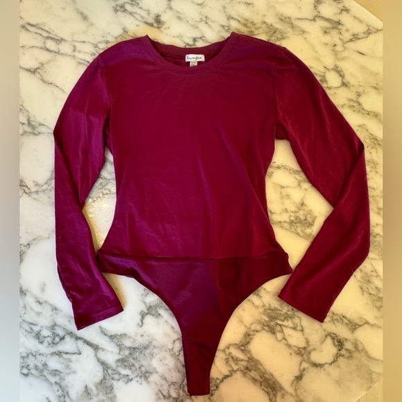 NWOT Love Fire Burgundy body suit Medium - Picture 2 of 4